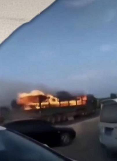  司机孙刚|货车自燃的司机师傅后续来了，买车花了53万，这一下一无所有了