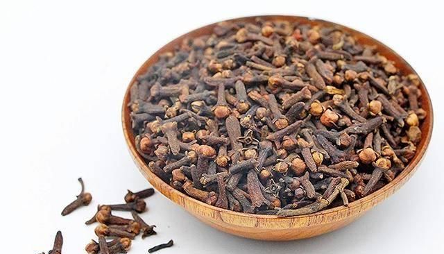  卤肉|它是卤肉配方里必备的香料，而且还有“公母”之分，可别用错了