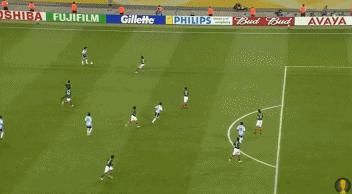 青岛|10名新援助黄海取中超队史首分，罗曼无与伦比，杨为健强于奥斯卡