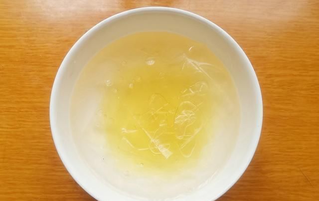  西瓜汁|西瓜买回来别直接吃，换个小花样，口味升级，清凉软嫩好消暑