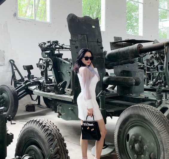  网络|曾因刘强东红遍网络，今海外生活被赞怡然自得，网友：好羡慕