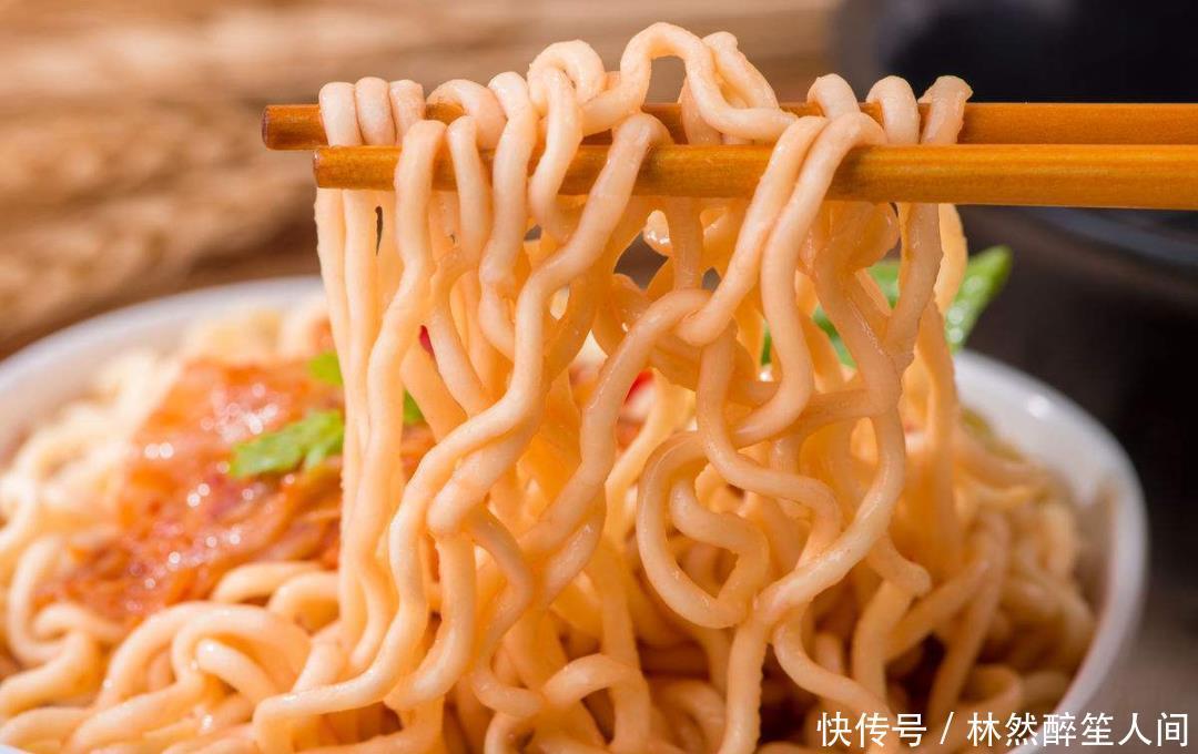 牛肉面|公认最好吃的几款泡面,尤其第一种,喝到连汤都不剩