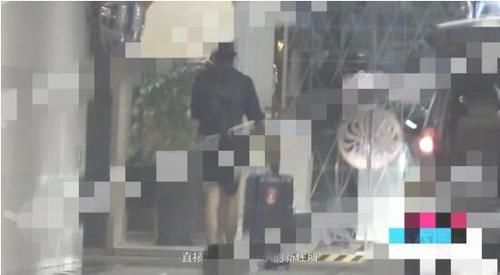 拍到郑云龙|郑云龙恋情疑曝光 女方是谁？长什么样？