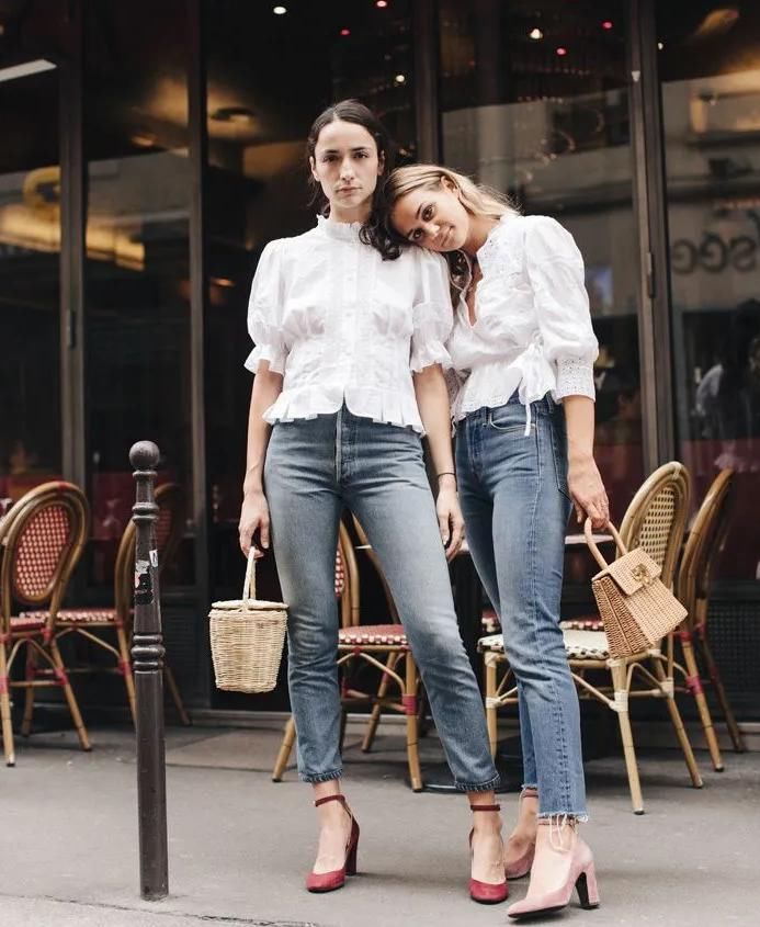 T恤的款式|夏天穿T恤不够，加上宫廷风衬衫怎么样？