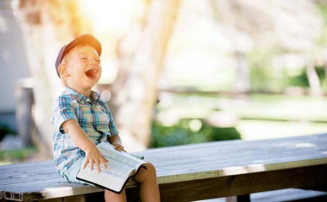  后院|57岁男邻居杀7岁女孩埋尸后院——警惕身边的恶魔