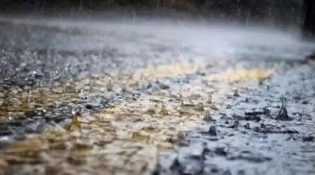 大型车|怕死兰!井陉一地车辆猛烈相撞……