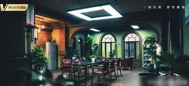  追查|追查网剧，一个于车祸的女孩，却经常点炸鸡