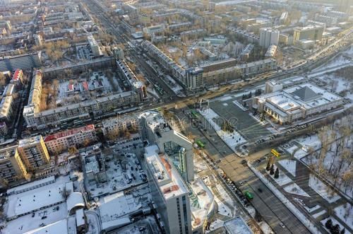  虚弱|真的很强大？俄罗斯的强悍外衣之下，是一个虚弱的灵魂和肌体