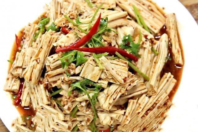  劲道|立秋后，别错过这菜，比吃豆角强，简单拌一拌，入味劲道又下饭