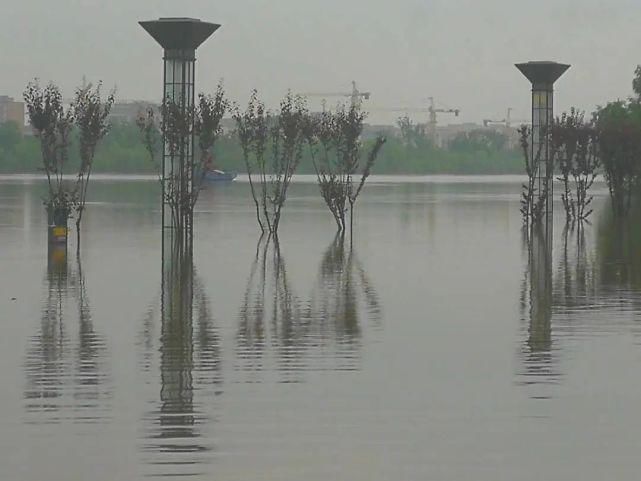 长江南京|洪水红色预警!最高预警!长江第2号洪水已形成!扬州的情况是…