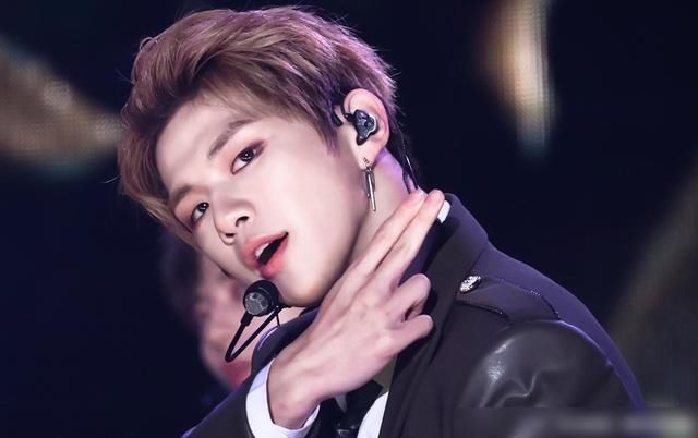  丹尼尔|韩国8月个人偶像人气榜单公布金智妮朴智旻姜丹尼尔前三