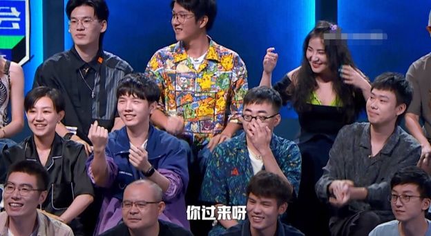 沈腾齐|不愧是徐峥沈腾齐聚的《脱口秀大会》决赛，这笑点也太密集了吧