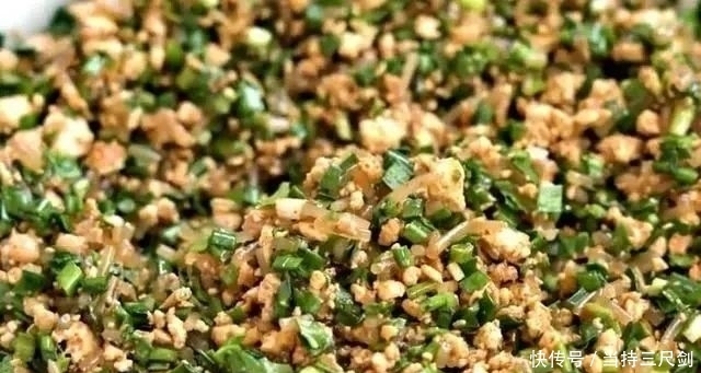 五花肉|秋天，芹菜茴香靠边站，多吃一种馅的饺子，鲜美多汁，我1周做2回