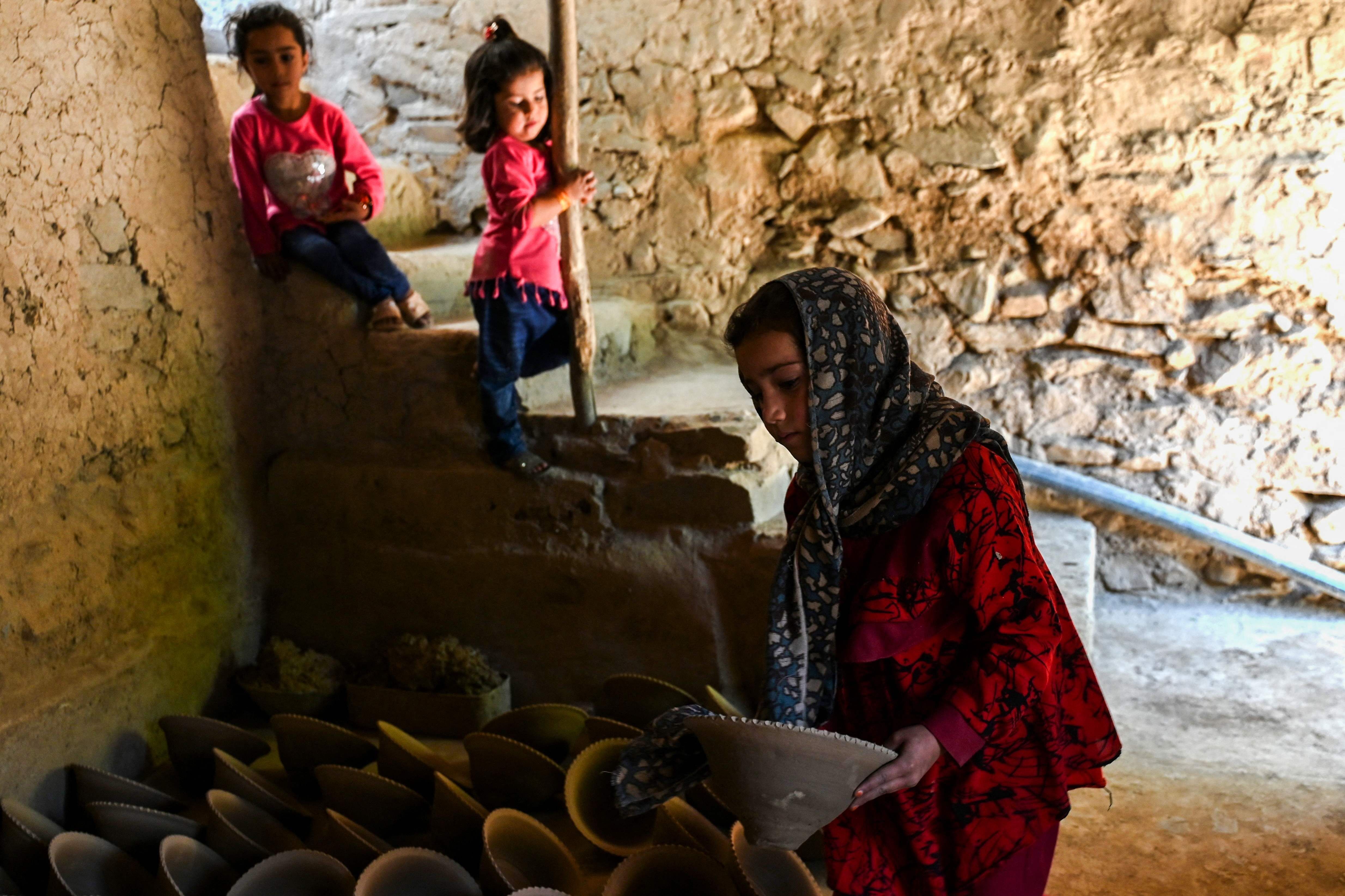 阿富汗陶瓷