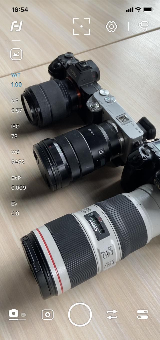  拍出|稳定器越贵越好？飞宇稳定器，低成本玩大动作，还能拍出电影效果