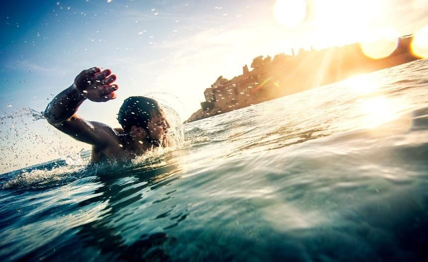 体会|还在做游泳的旁观者？不亲身体验一下，怎能体会到游泳的好处？