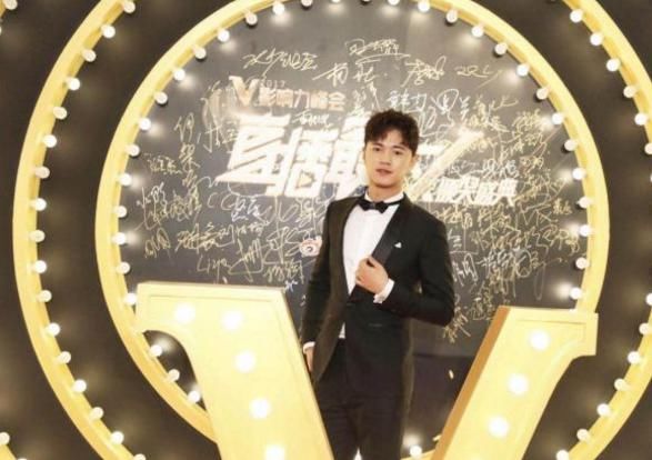  果断|422局100%胜率？AG梦泪排到全网最强李白，看到ID后果断让位置！