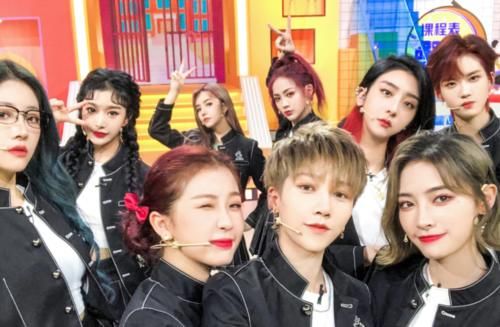  固定嘉宾|《非日常派对》还没播，虞书欣又官宣新综艺，嘉宾阵容还有杨颖