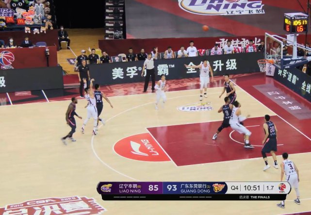  二场比赛|20分？辽宁上演惊天大逆转！落后22分翻盘广东，杜锋名言冲上热搜