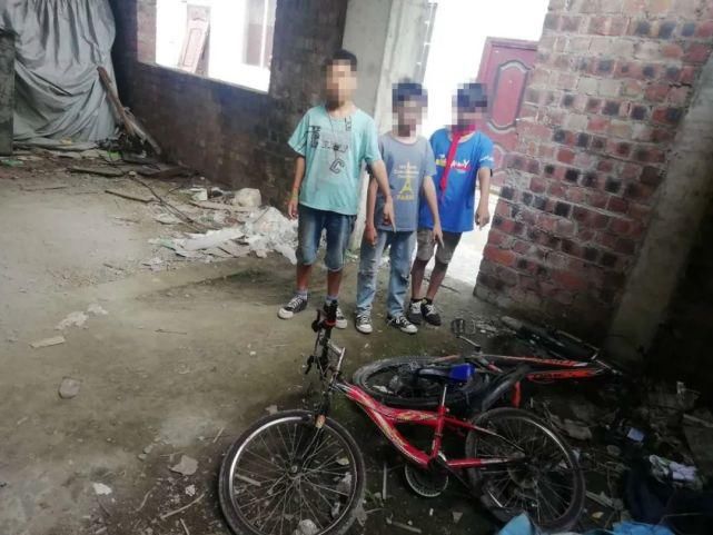 连续|田林警方两小时连续破获两起未成年人盗窃自行车案件