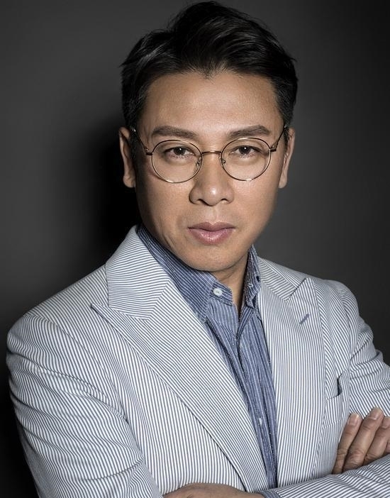 胡亚捷|胡亚捷与妻子3次离婚大战,为何不但没得逞反而还“割地赔款”?