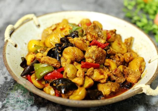 栗子|秋季进补，此菜正当季，您家吃了吗？太香了，宴客也超棒