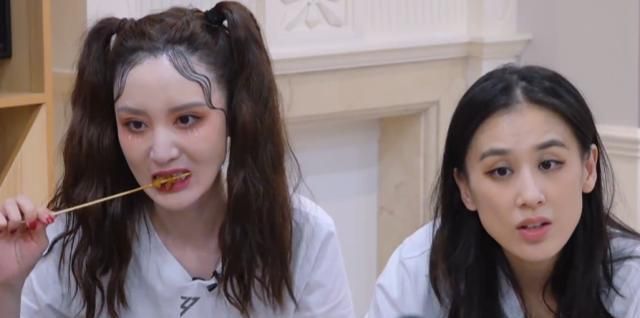  吃饭|淘汰三人, 就她被留下吃饭, 黄圣依张雨绮争着签她, 她人缘有多好