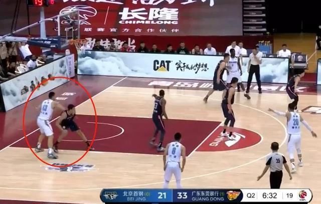  球队|首钢生死局遇难题！易建联伤愈即将复出，1主力恶意肘击或被禁赛