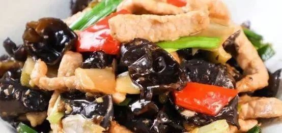  感受|40道菜品精选，食材丰富味道鲜美，真情感受中华美食文化