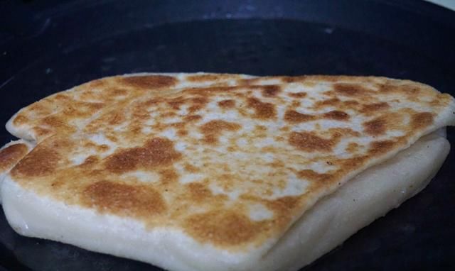 千层饼|香酥千层饼,外边卖7元一斤,教你在家就能做,比买的还香酥可口