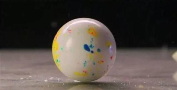 吃到糖心|怎么吃都吃不完,这颗糖果能把舌头吃到流血,有谁作死吃过它