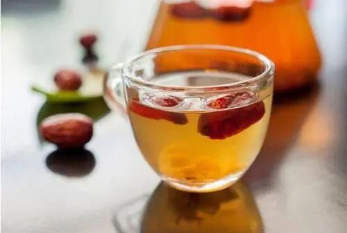  小常识|饭后不能喝蜂蜜水？这些小常识你得知道！