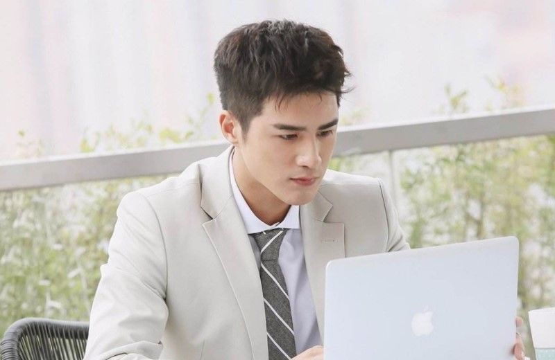  俊朗|姜潮成名之路十分曲折，外形俊朗的他，谁料因为一档综艺而大火