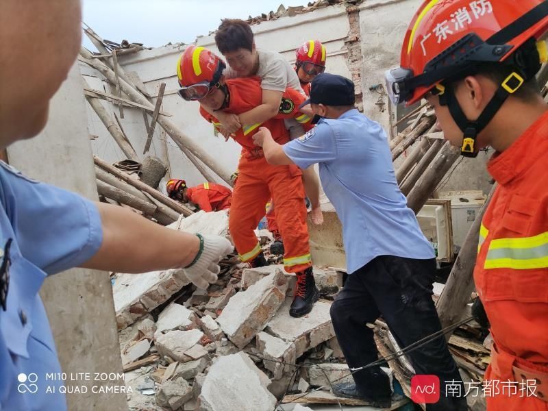  出租屋|江门一自建出租屋倒塌，3人逃生1人被压，消防成功救人