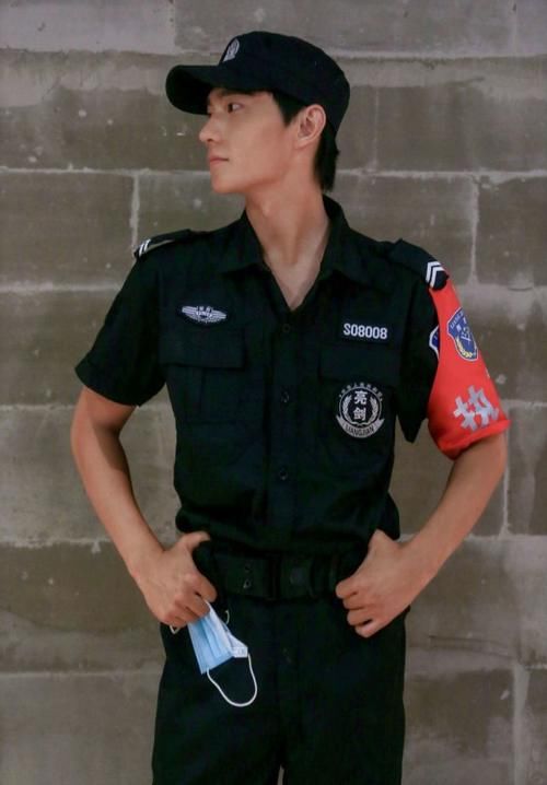  捉迷藏|捉迷藏游戏玩得这么无聊？一档可以火的综艺，又让芒果台搞砸了