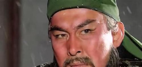 有何|?关羽为何一直戴着一顶“绿帽子”?背后有何特殊含义吗?