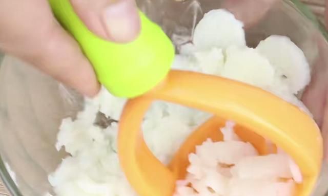  营养|山药和鲜橙这样搭配太好吃，甜香味美，软糯营养，老少皆宜的美食