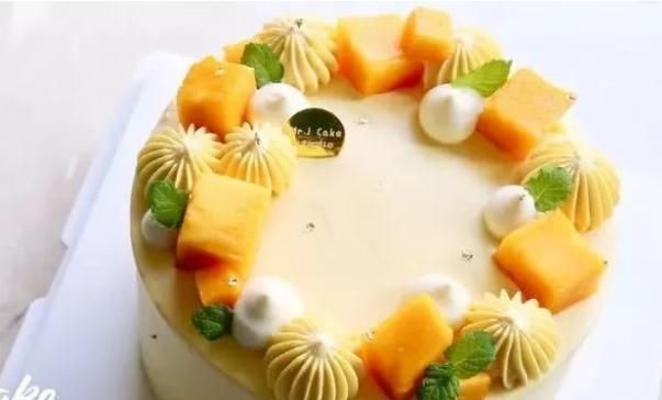 千层蛋糕|90后网评“高人气”的4种蛋糕,图一精致,最后1种00后百吃不腻