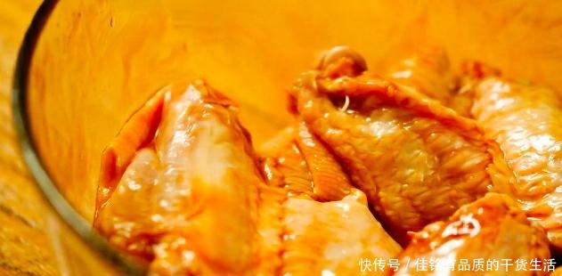 酸甜|鸡翅别再搭配可乐了,试试这样做,酸甜开胃又高贵