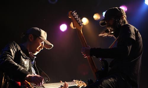  世界|当摇滚乐与交响乐碰撞融合，谢天笑想让世界听到中国摇滚