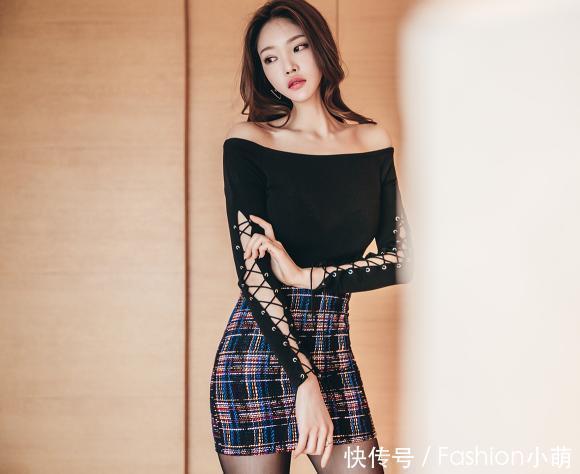 上衣|朴正允:夏末微凉怎么穿?来试试绑带上衣加格子裙吧