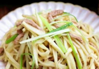  个头|夏天，遇到此菜别手软，含钙比牛奶高，补钙质，孩子长个头