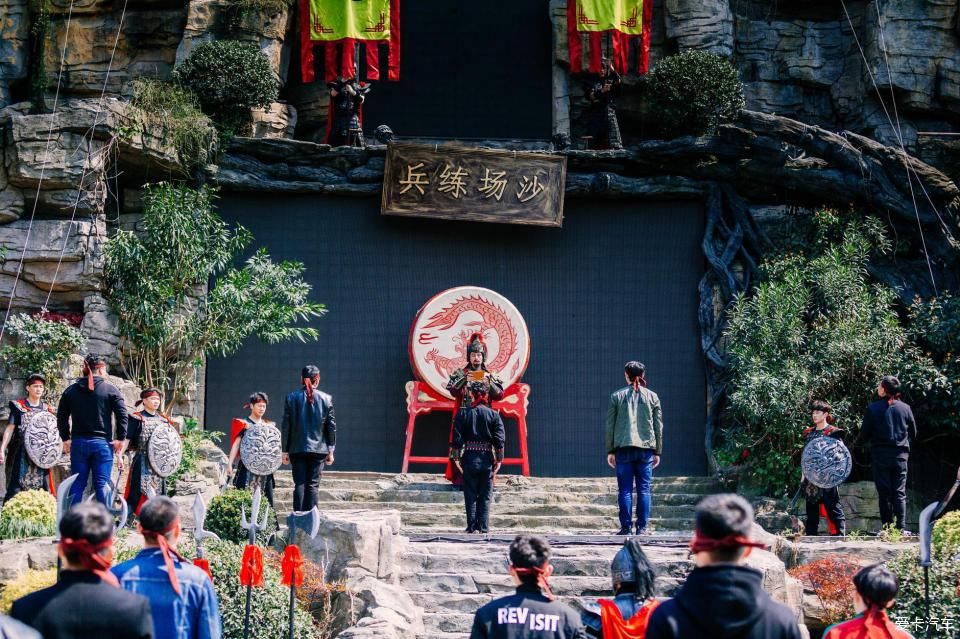 主题酒店|杭州有很多美景与动人的故事,宋城千古情的表演也非常震撼