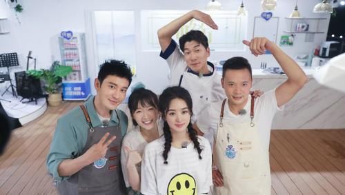  赵丽颖干活|《中餐厅》剪辑引争议，赵丽颖粉丝后援会回应，大粉深入分析说明原因