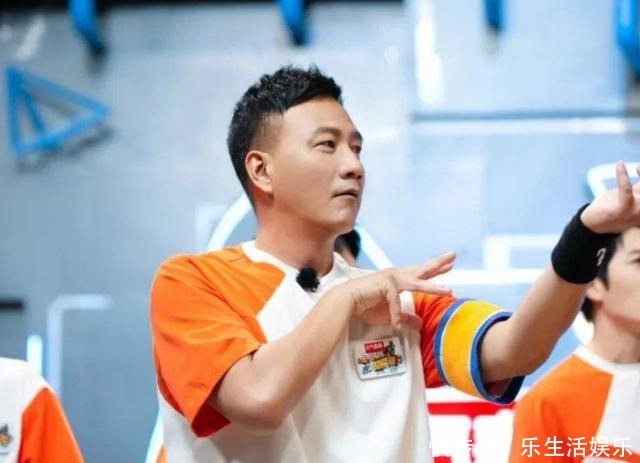 胡军|谁说综艺节目是小鲜肉的天下蔡国庆和胡军贡献了本季最大笑点