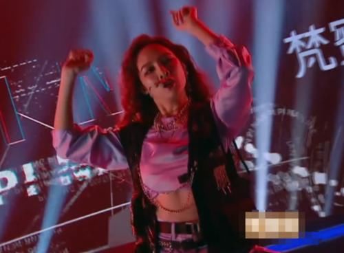  情商|孟佳选张含韵进行PK，李斯丹妮左右为难，出结果后两人反应看出情商