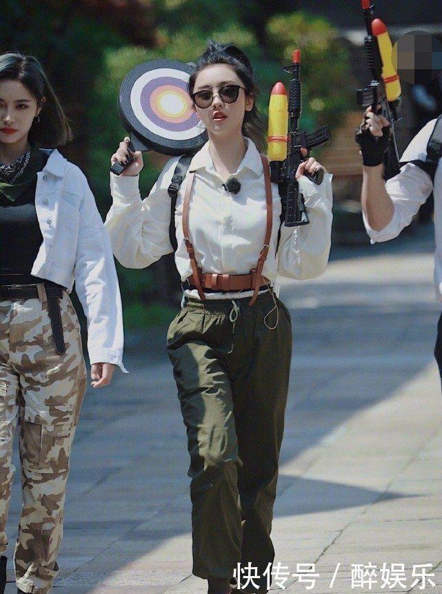  节目|THE9综艺首秀，许佳琪热舞虞书欣拍照，送给男人帮的礼物好欢乐