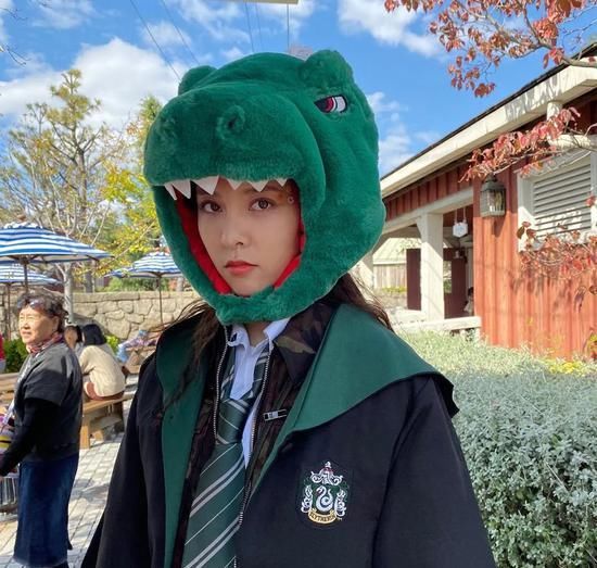 模板|“中国泫雅”火上热搜 宋妍霏才是白富美终极穿搭模板