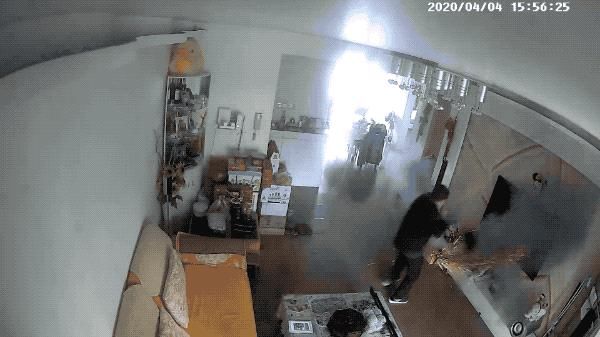  危险|“ 请留步，你的这种行为很危险！”