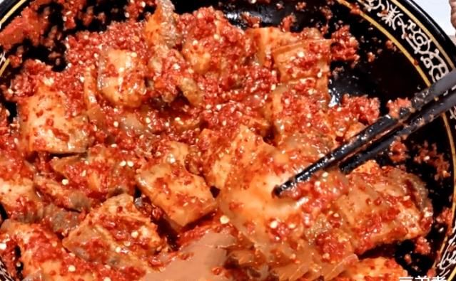 脆爽|想吃坛子肉不要出去买,教你在家做,香辣脆爽,比牛羊肉还好吃